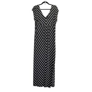 INC International Concepts Womens Size XL Black White Striped Maxi Dress Stretch